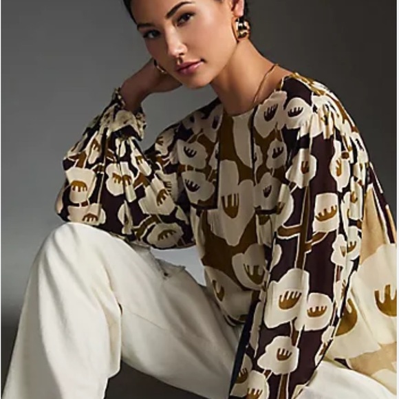 Anthropologie Tops - HIOST PICK🎉🎉
Bl-nk Miranda Peasant Blouse
-Color: NEUTRAL